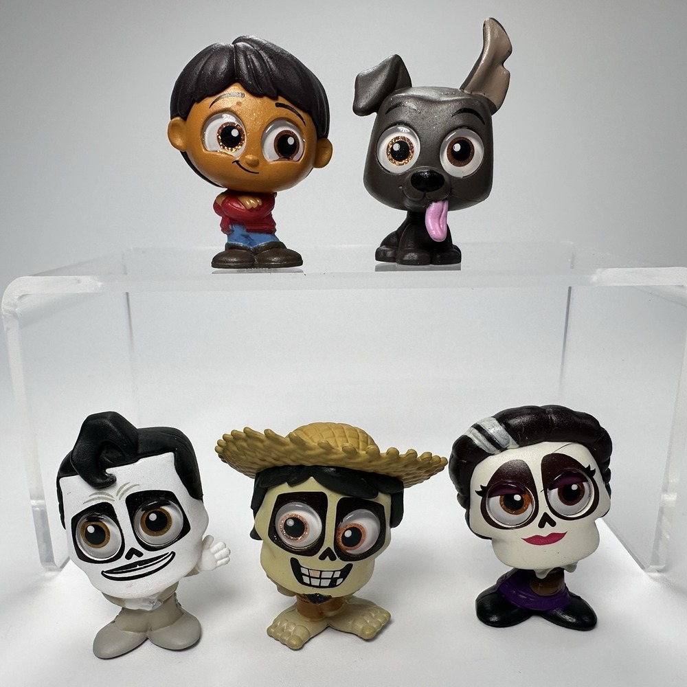 Disney Doorables Pixar COCO Complete Set Of 5 Series 11 Miguel  Imelda Ernesto